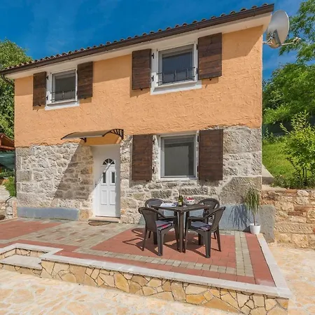 Ferienhaus Alejna Holiday home